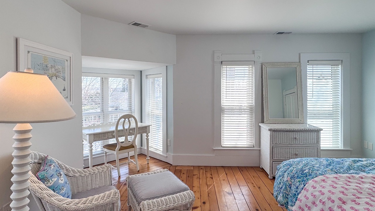 Photo of Bedroom in Harbor Springs