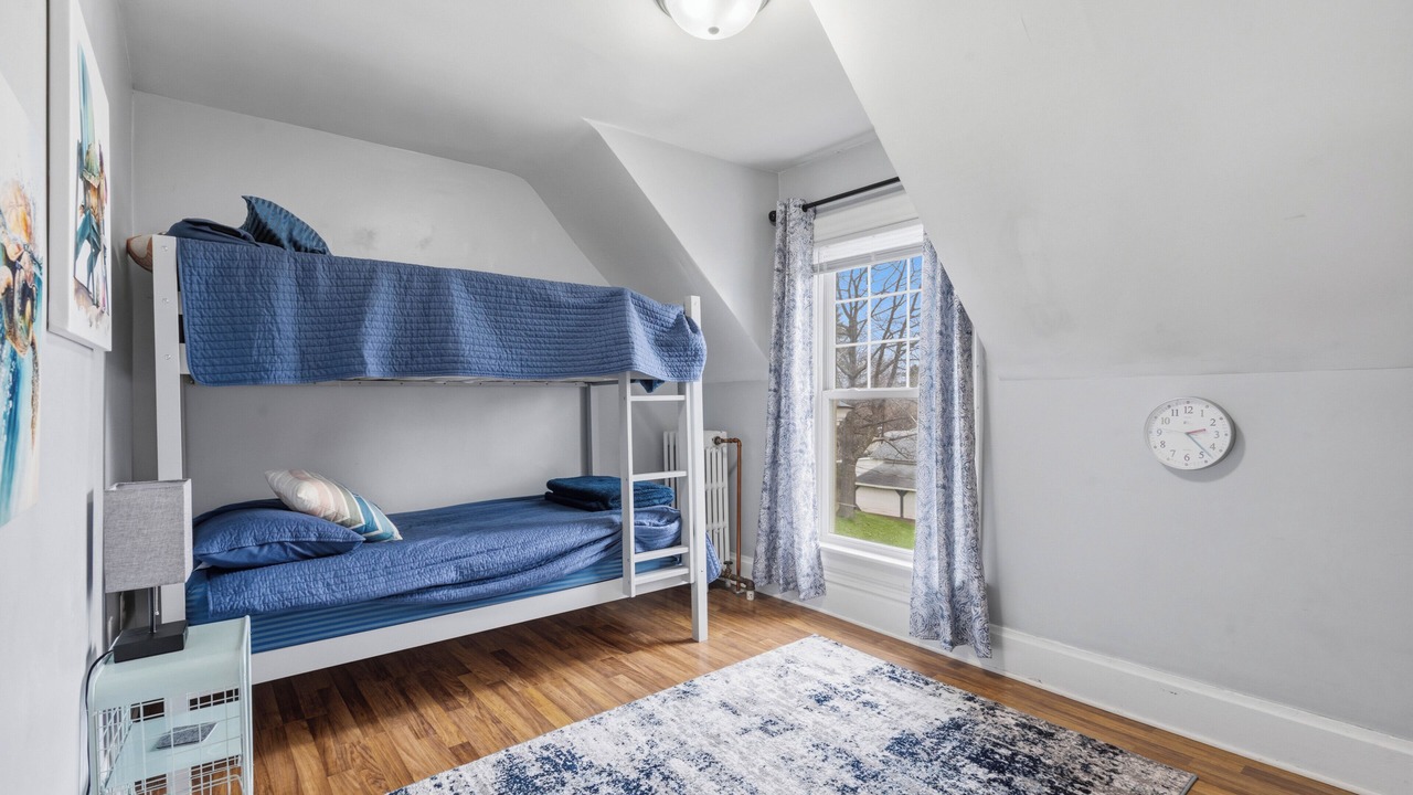 Photo of Bedroom in Lakeside - Lester Park