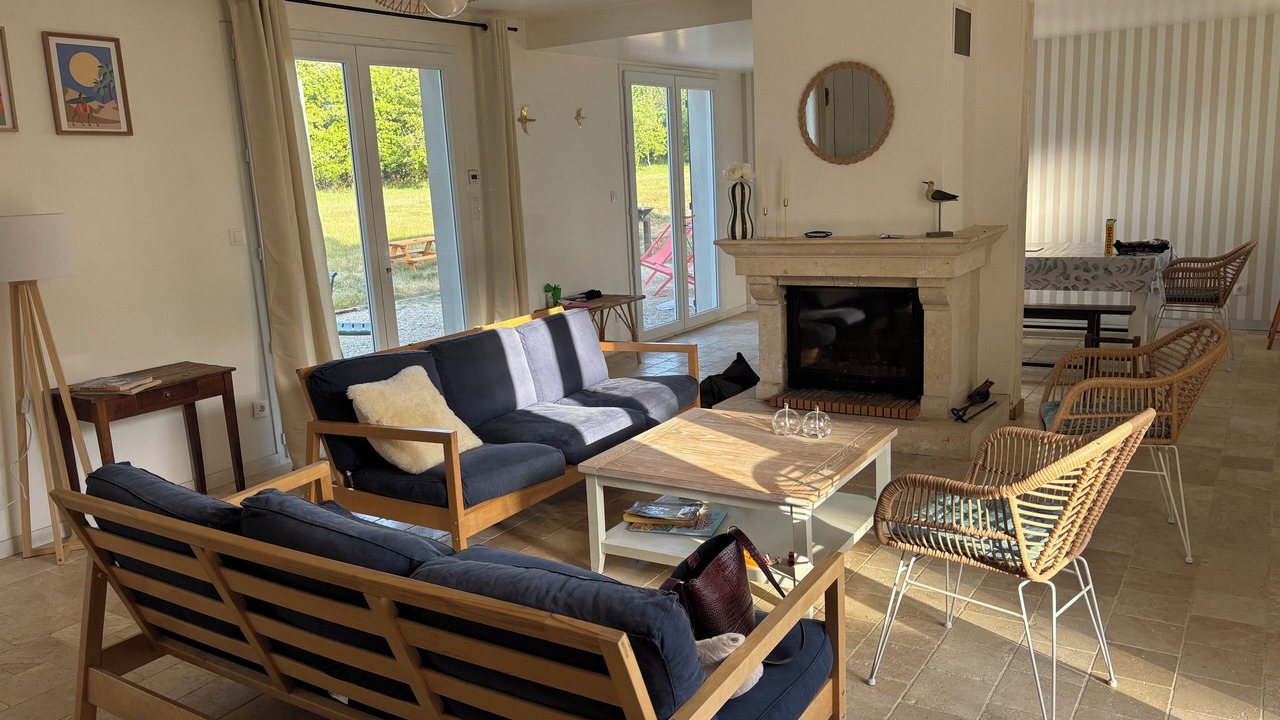 Photo of Livingroom in Brem Sur Mer