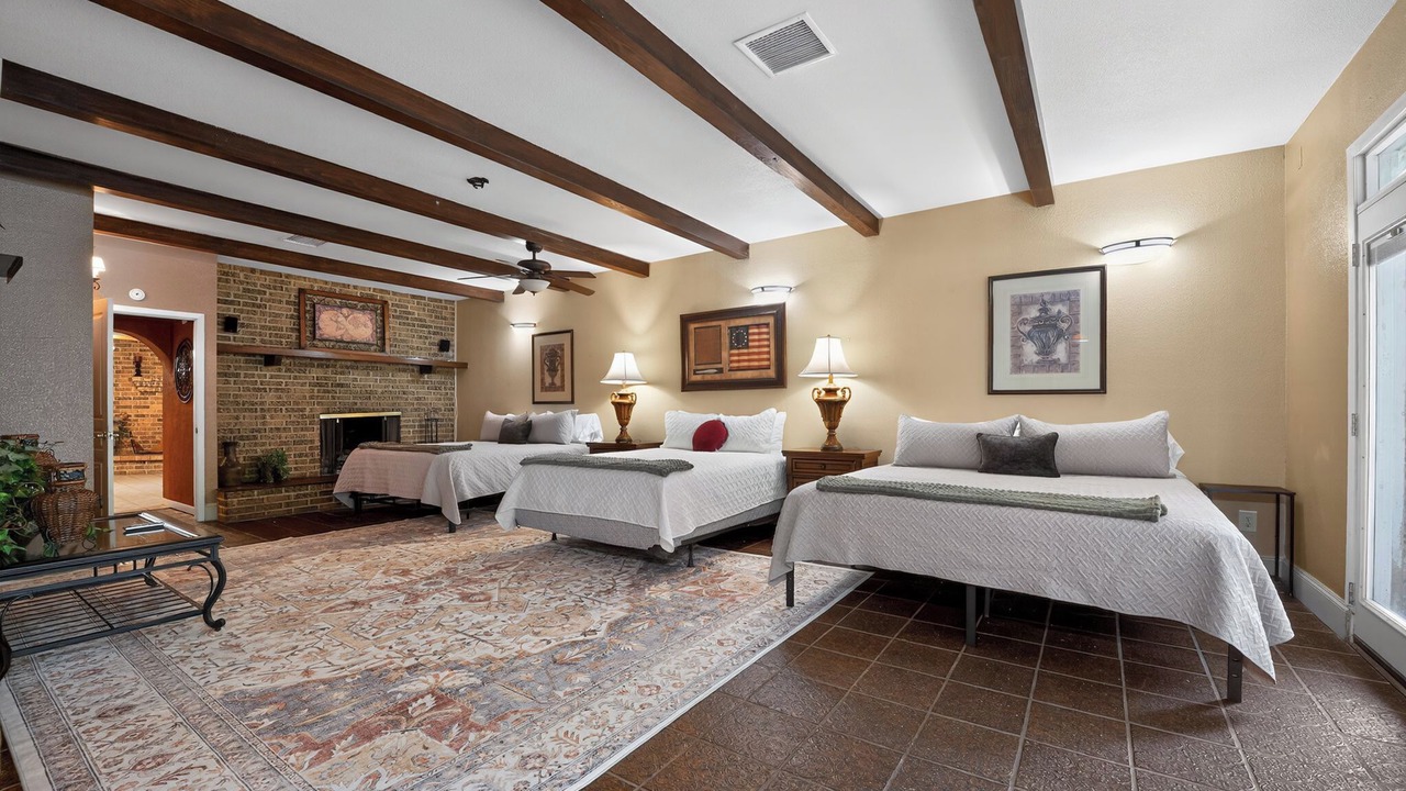 Photo of Bedroom in McQueeney