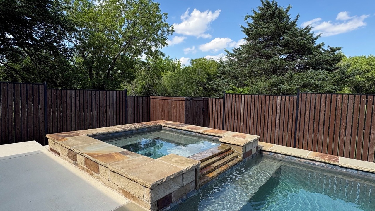 Photo of Outdoor in Central Arlington