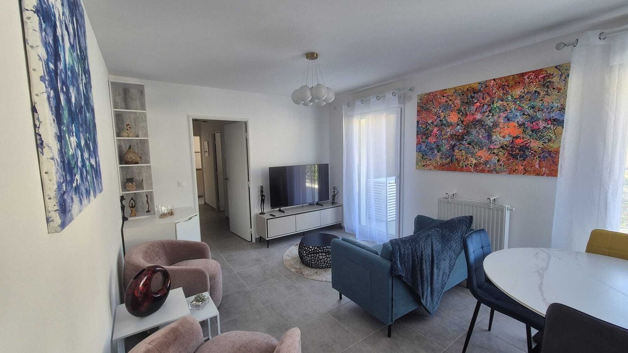 Photo of Livingroom in Saint-Sylvestre