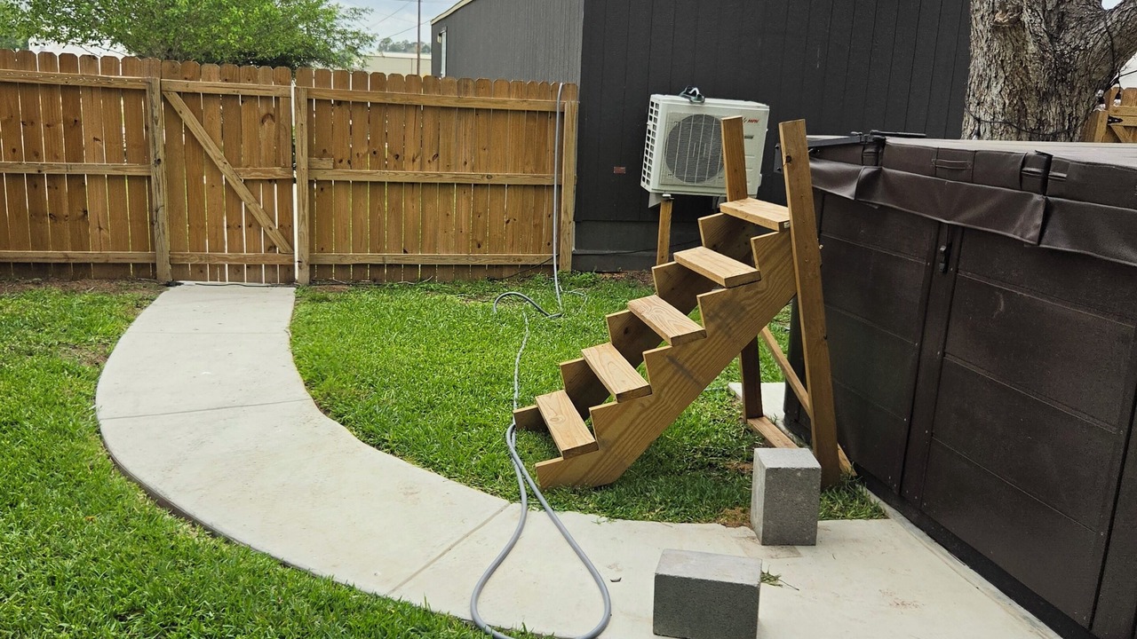 Photo of Outdoor in Shiner