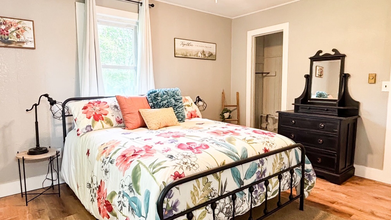 Photo of Bedroom in Harrison