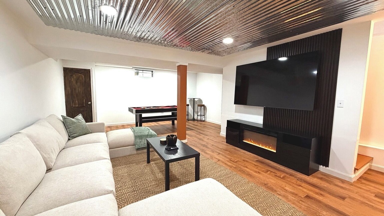 Photo of Livingroom in Valley Falls