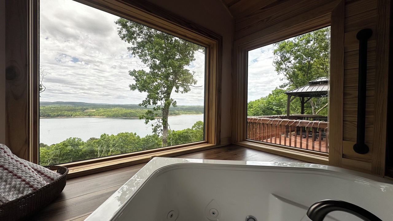 Photo of Bathroom in Bee Branch