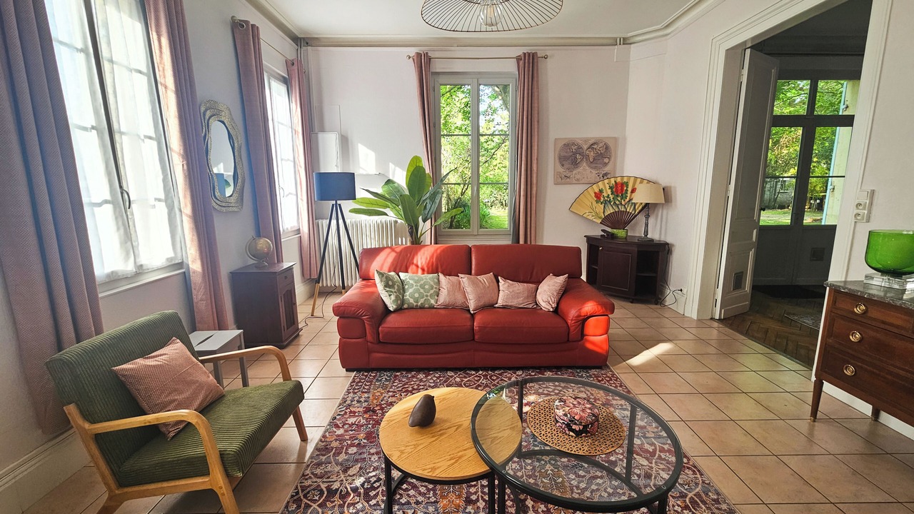 Photo of Livingroom in Libourne