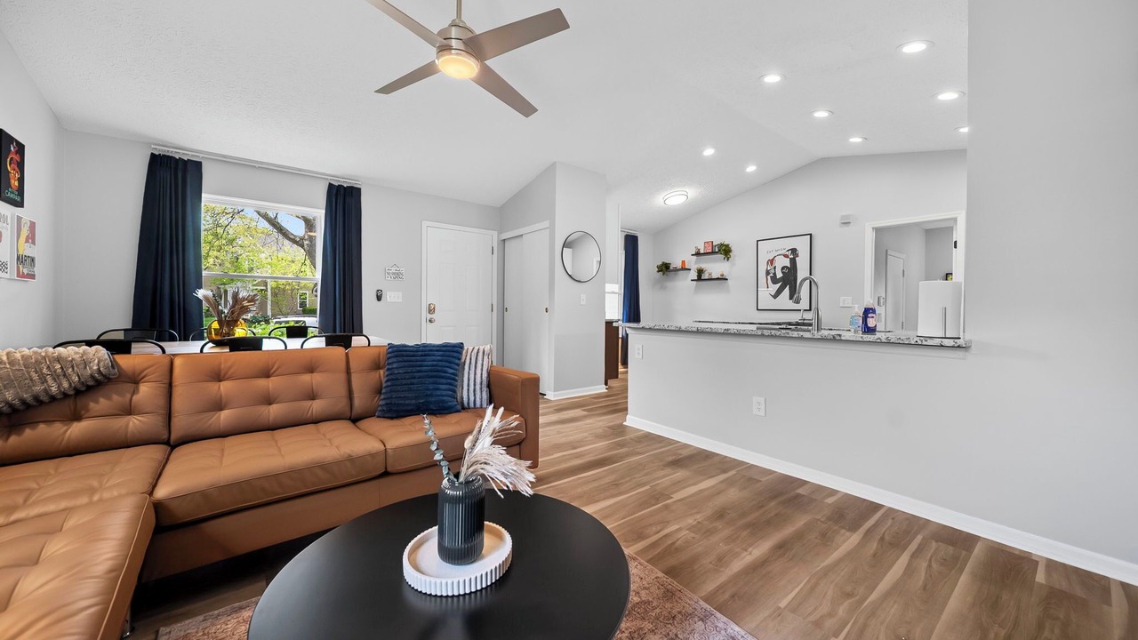 Photo of Livingroom in Columbus
