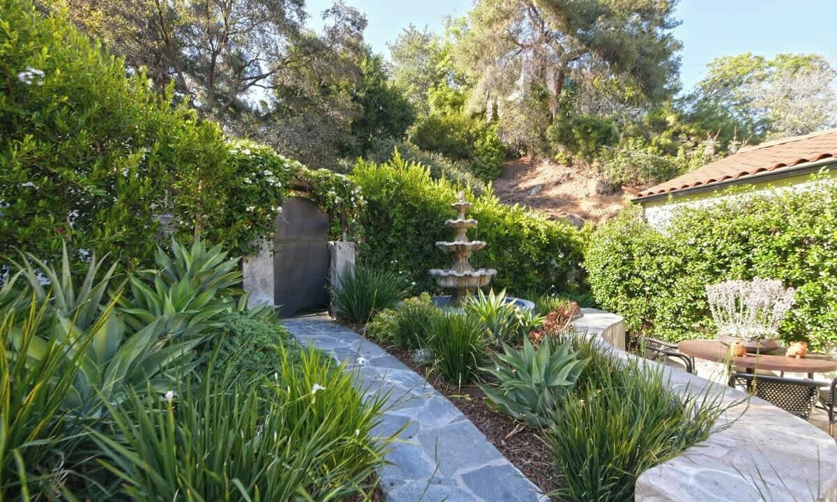 Photo of Outdoor in Beachwood Canyon