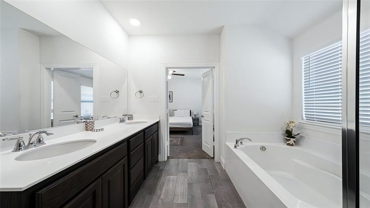 Photo of Bathroom in Frisco