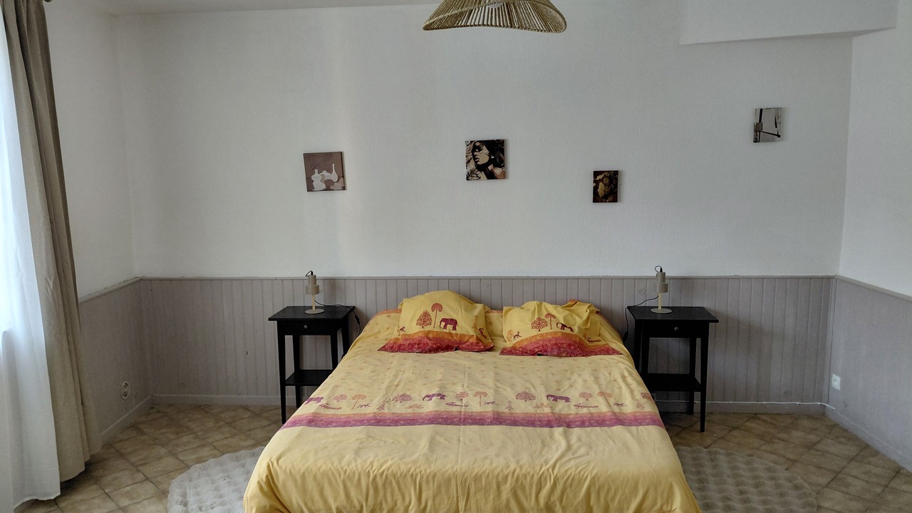 Photo of Bedroom in Azas