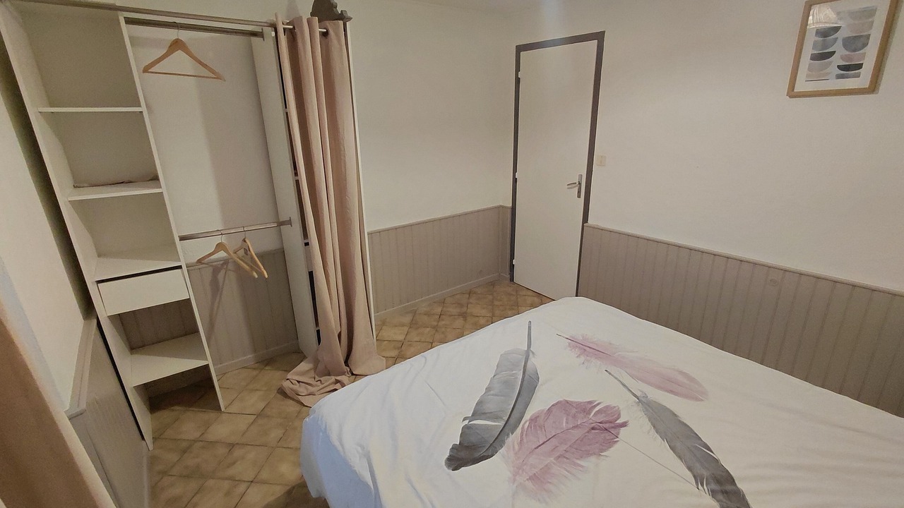 Photo of Bedroom in Azas