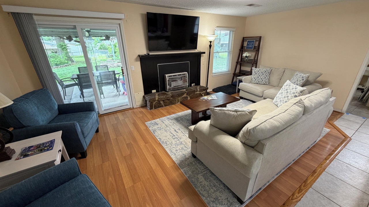 Photo of Livingroom in Grand Lake Towne