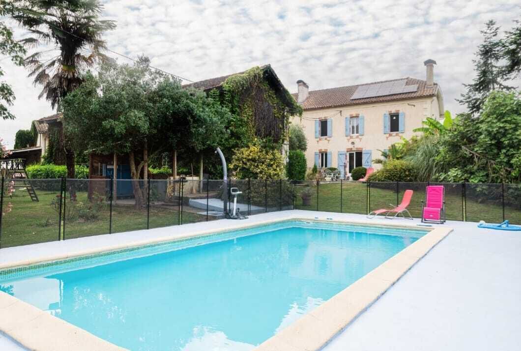 Photo of Outdoor in Coudures