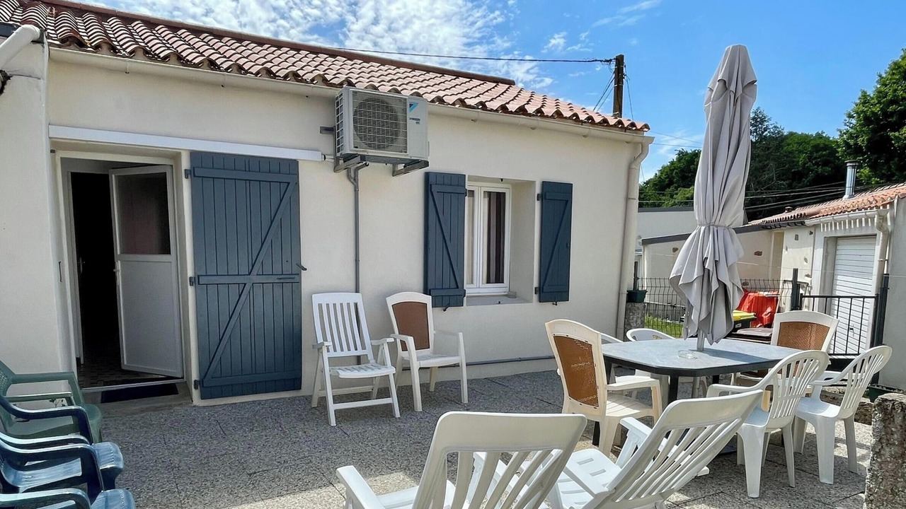 Photo of Outdoor in Saint-Julien-des-Landes