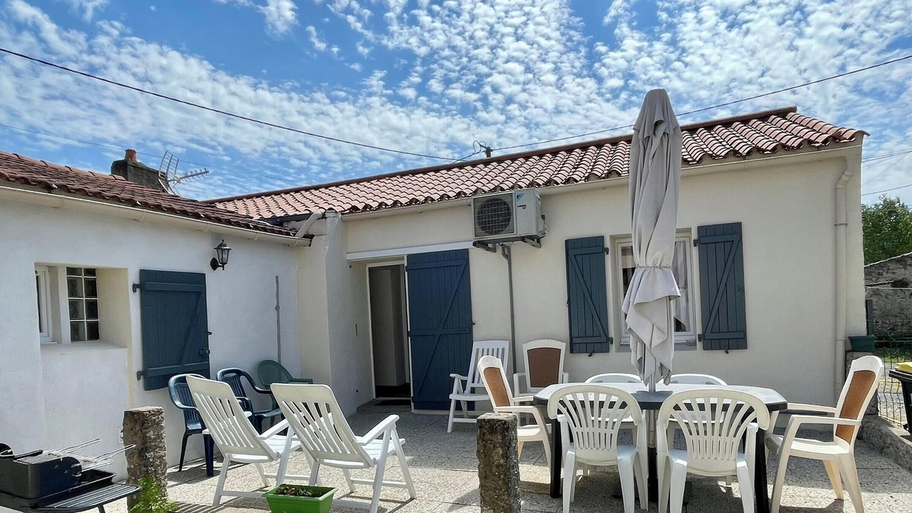 Photo of Outdoor in Saint-Julien-des-Landes