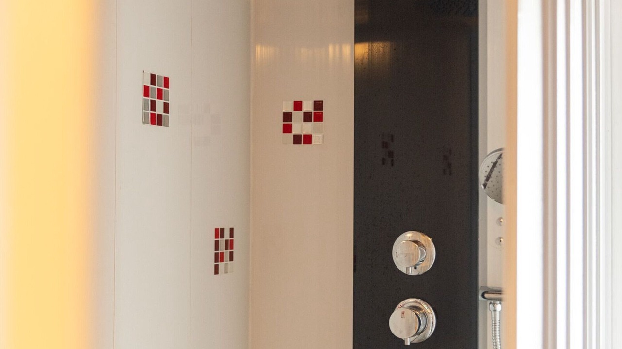 Photo of Bathroom in Saint-Julien-des-Landes