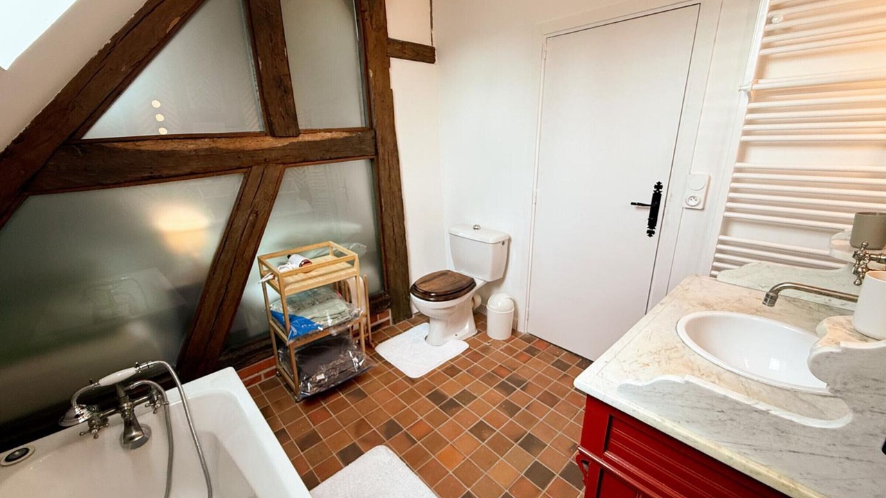 Photo of Bathroom in Souvigny-en-Sologne