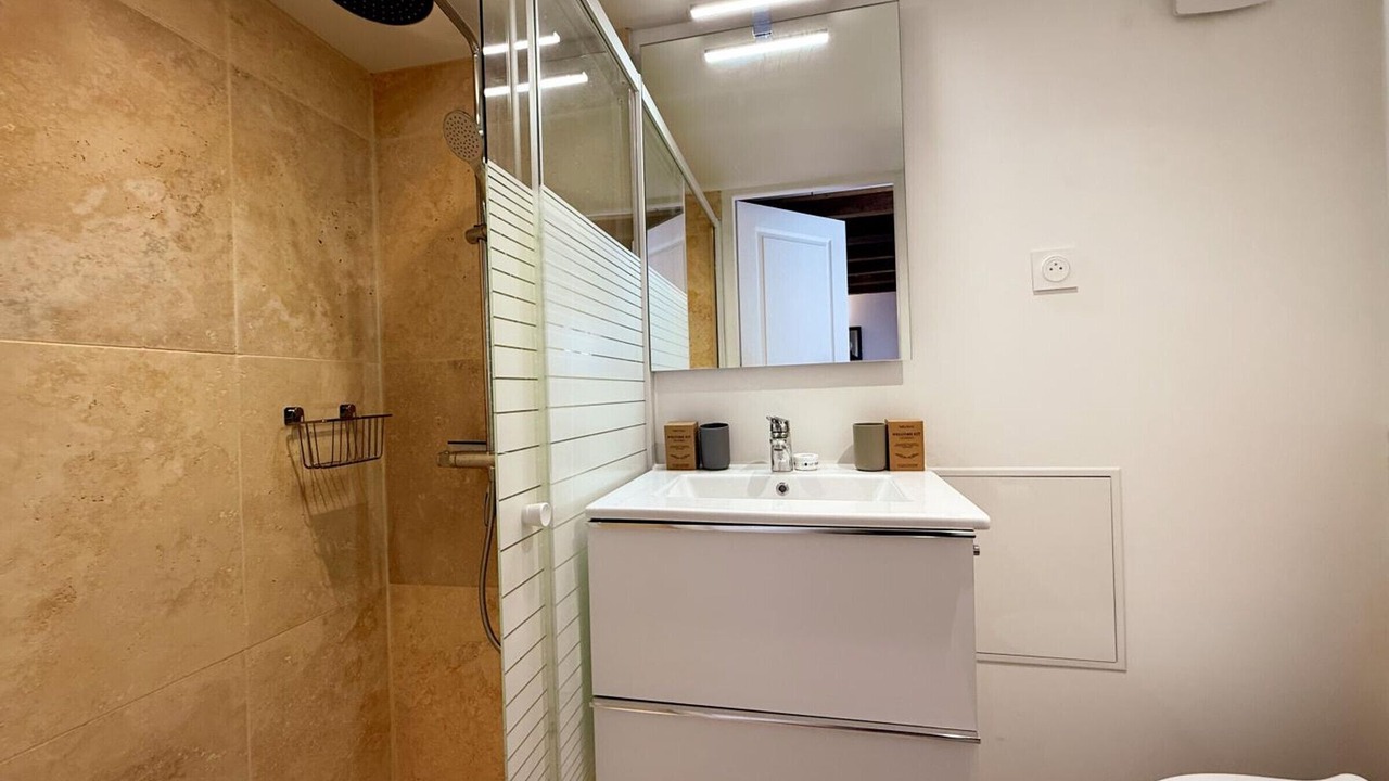 Photo of Bathroom in Souvigny-en-Sologne