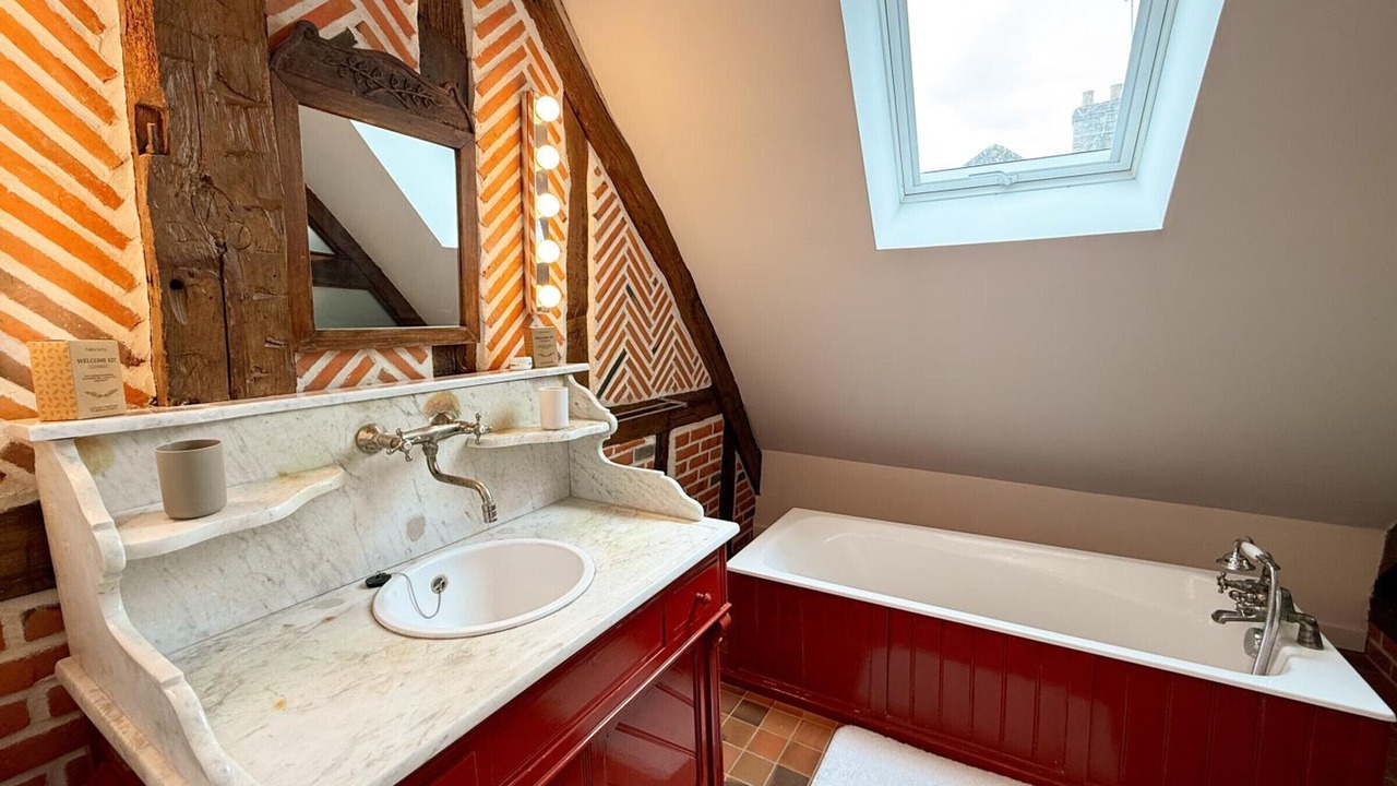 Photo of Bathroom in Souvigny-en-Sologne