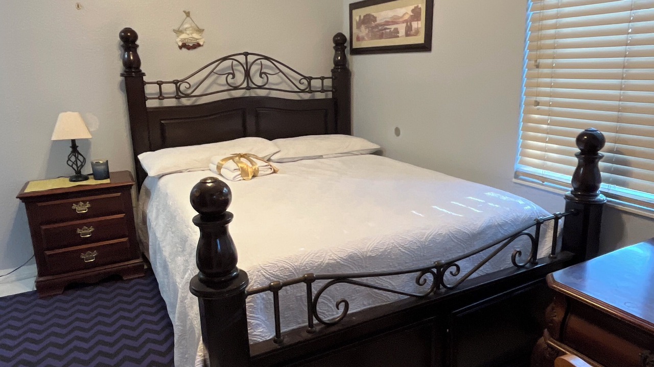 Photo of Bedroom in Tamiami