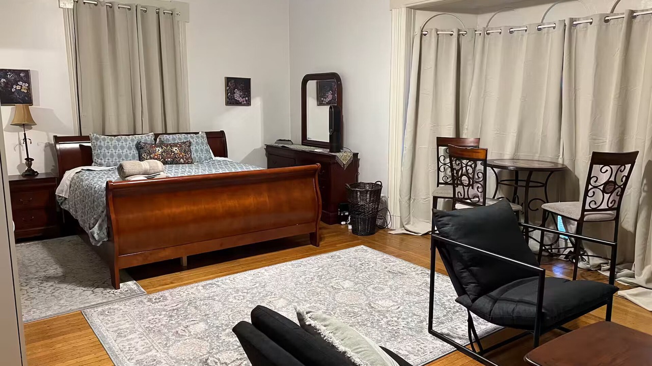 Photo of Bedroom in North Brookline