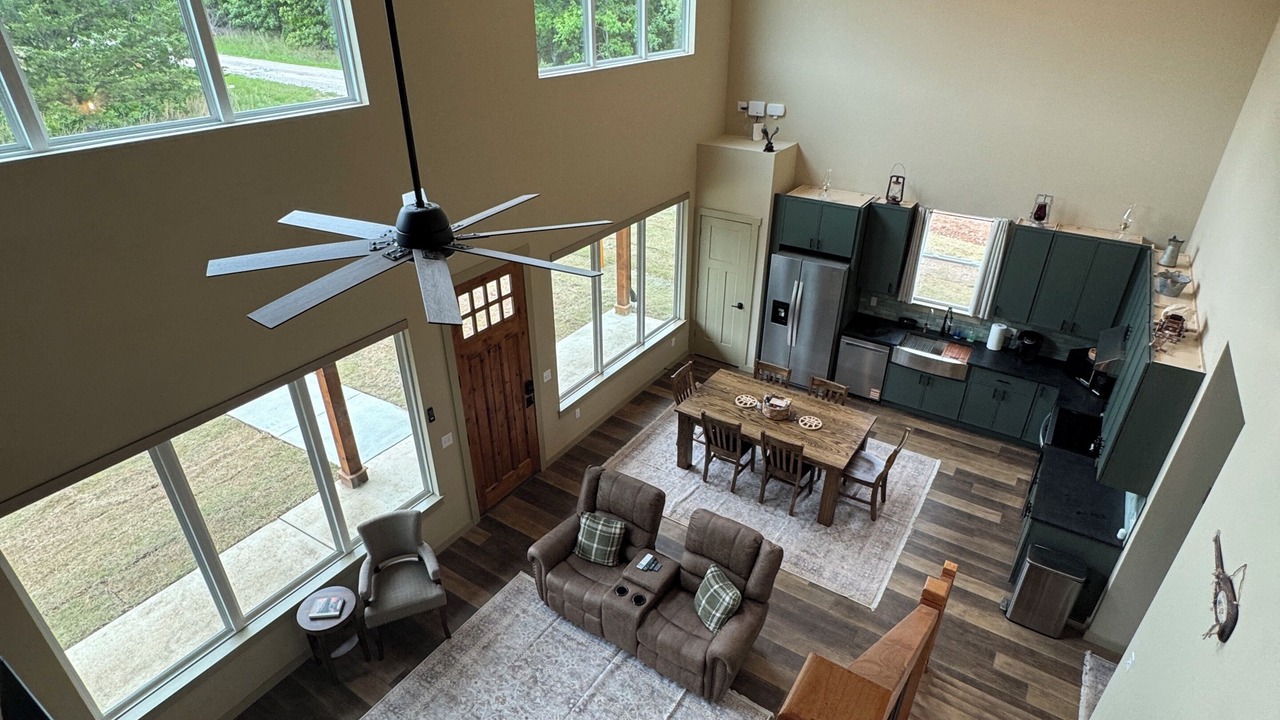 Photo of Livingroom in Evening Shade