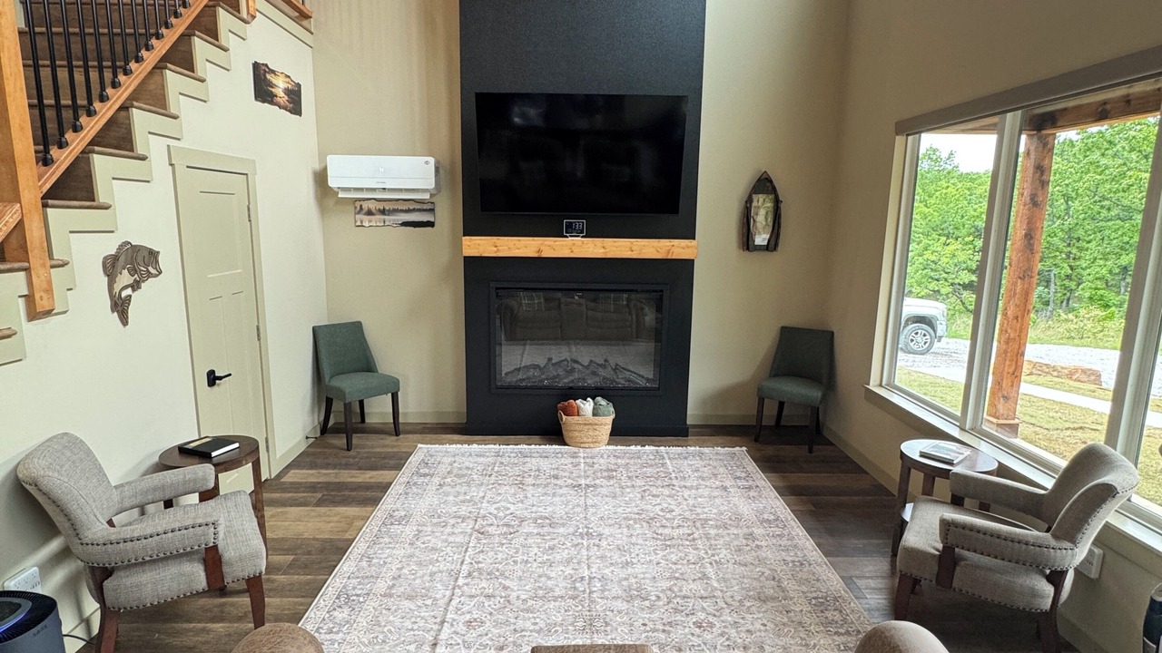 Photo of Livingroom in Evening Shade