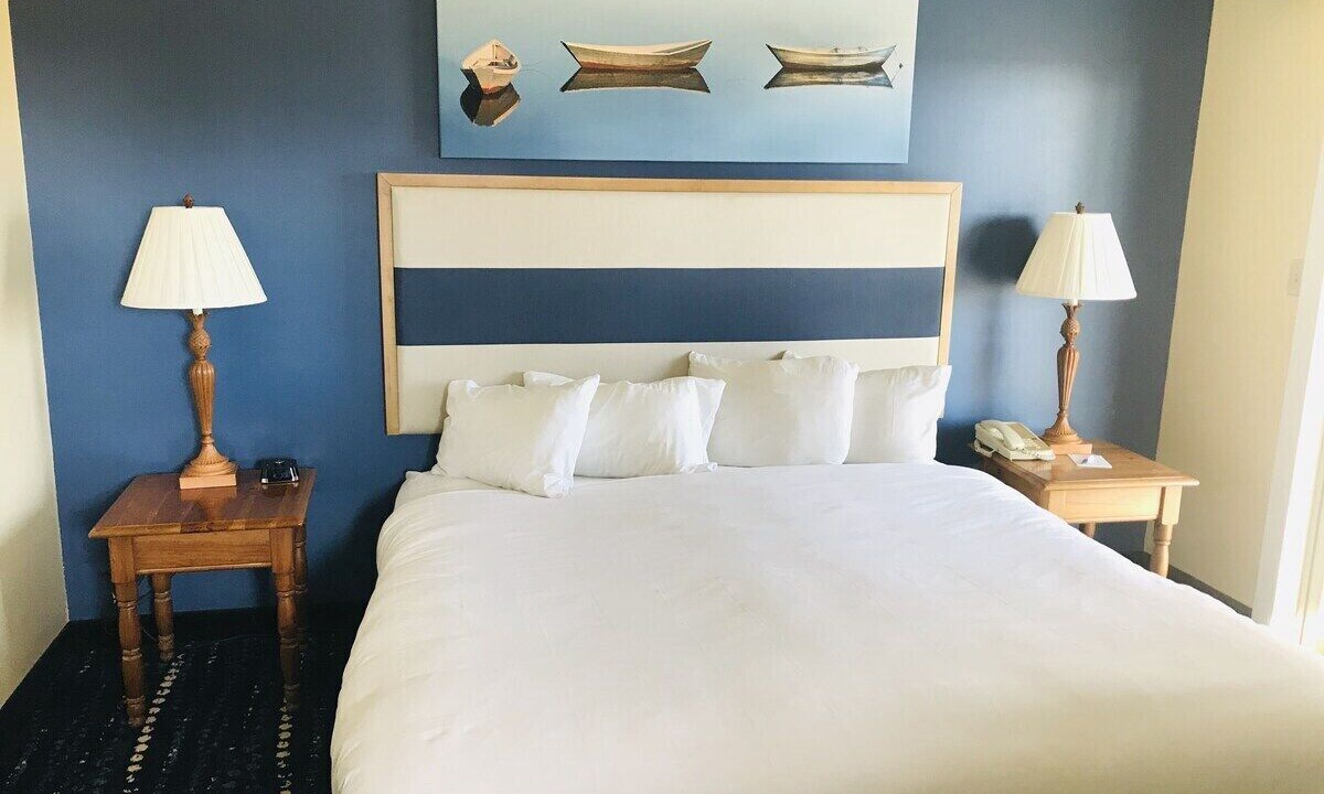 Photo of Bedroom in Glen Cove