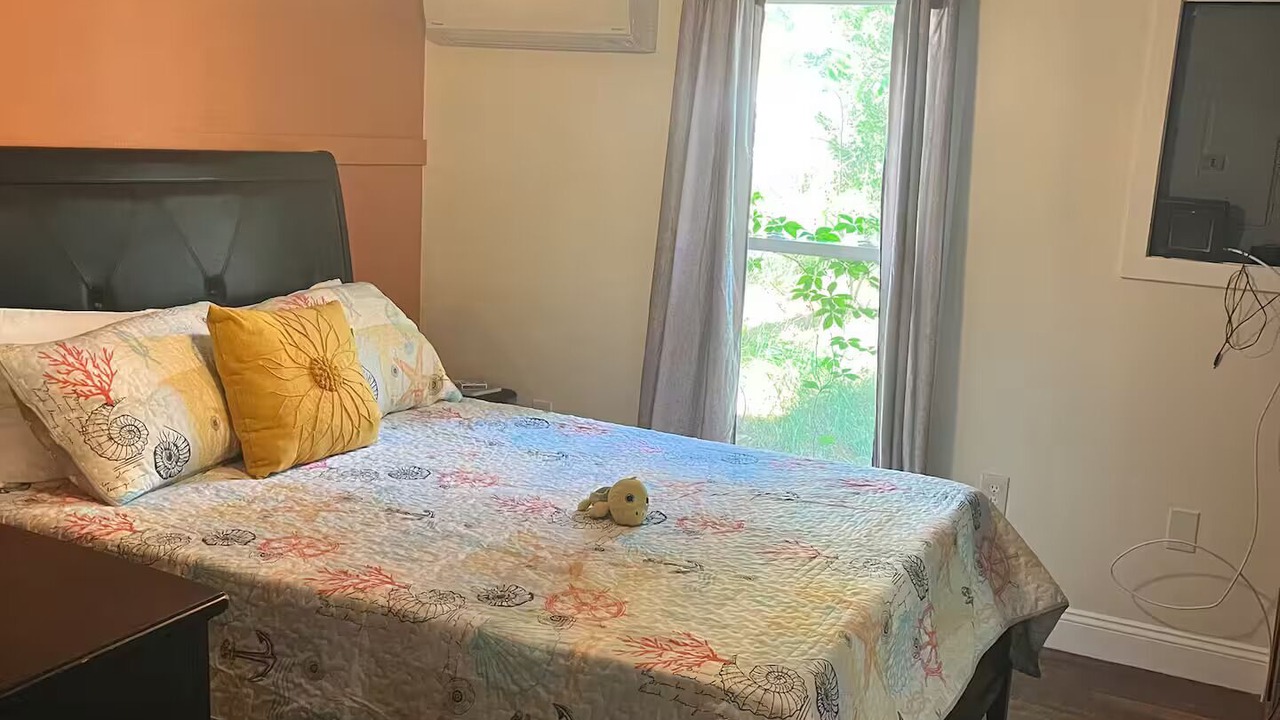 Photo of Bedroom in Mount Vernon
