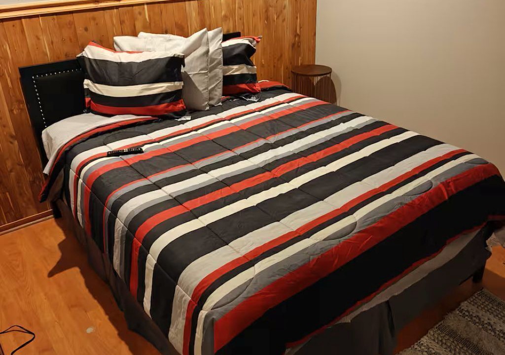Photo of Bedroom in Buena Ventura Lakes