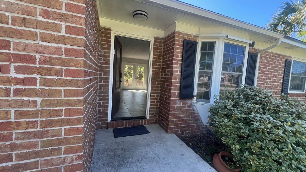 Photo of Outdoor in Dolphin's Cove