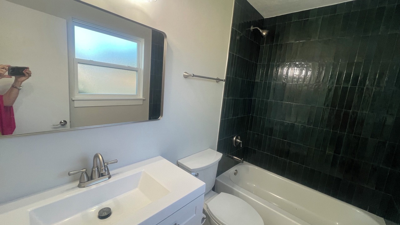 Photo of Bathroom in Dolphin's Cove