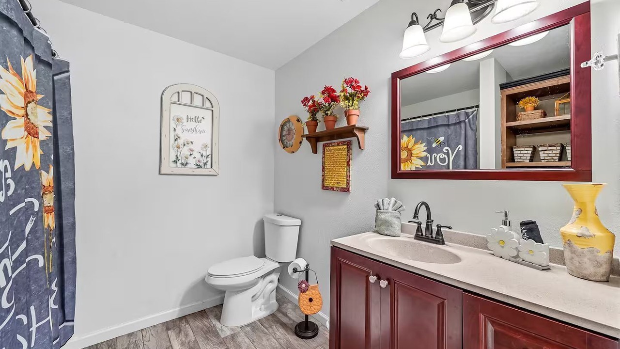Photo of Bathroom in Lockesburg