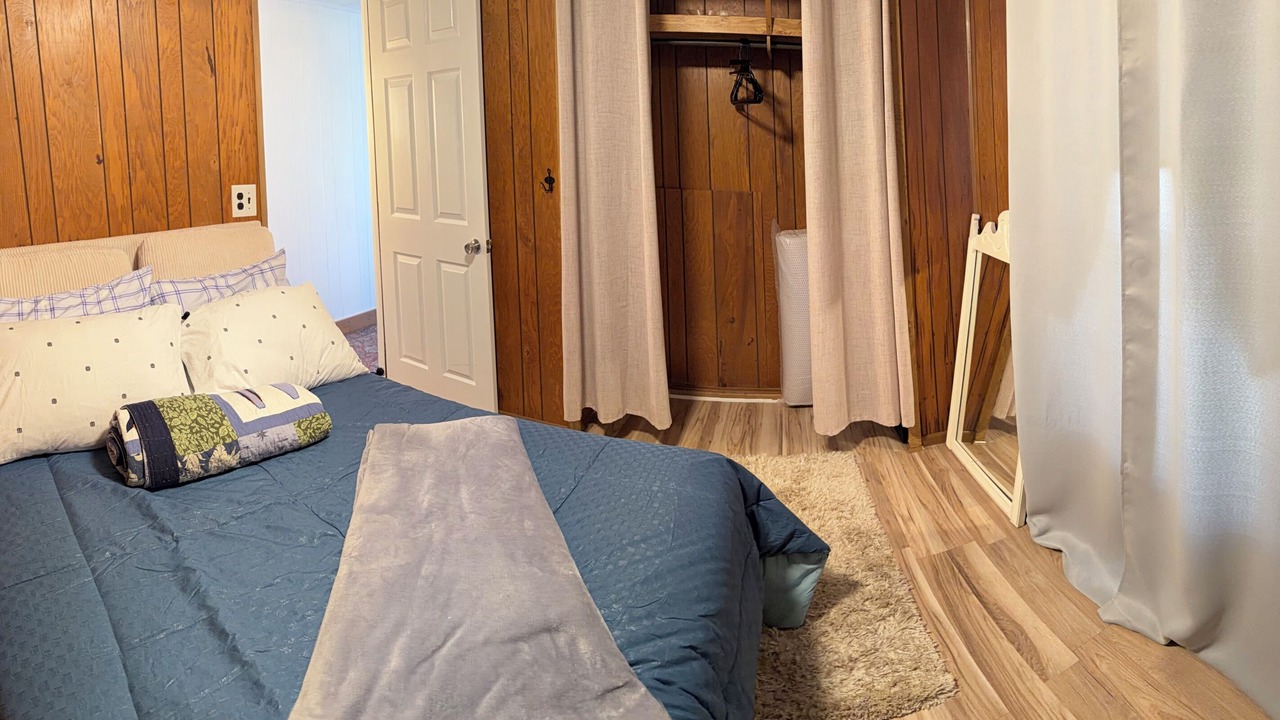 Photo of Bedroom in Nicholasville