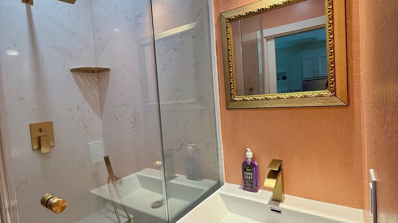 Photo of Bathroom in West End
