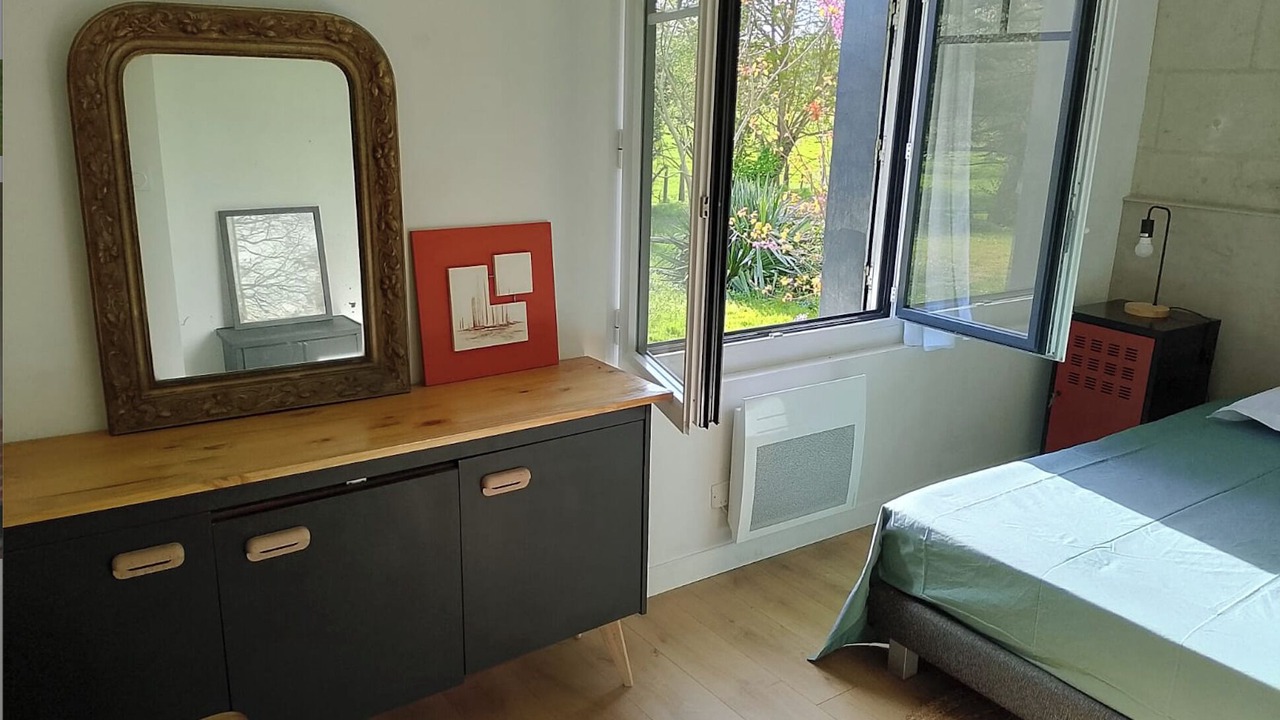 Photo of Bedroom in Gennes-Val-de-Loire