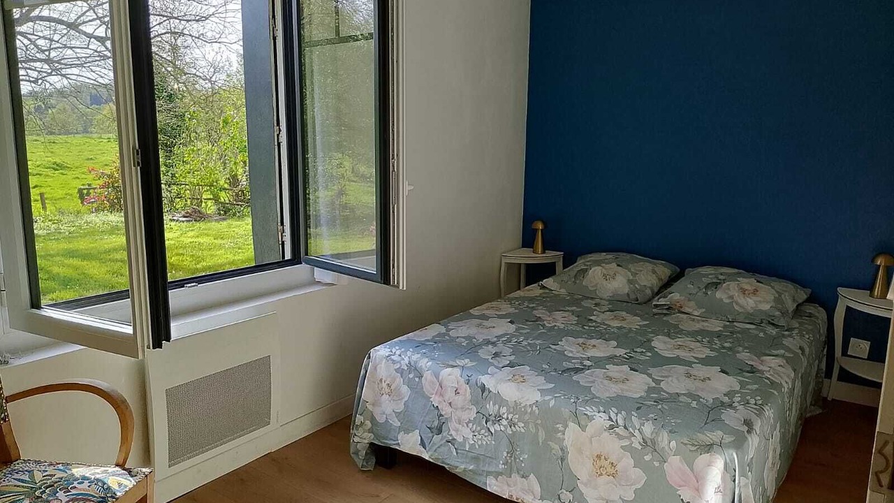 Photo of Bedroom in Gennes-Val-de-Loire