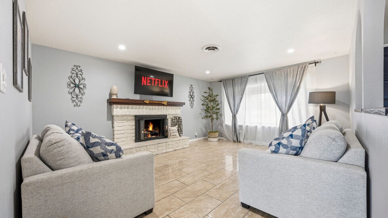 Photo of Livingroom in Hemet