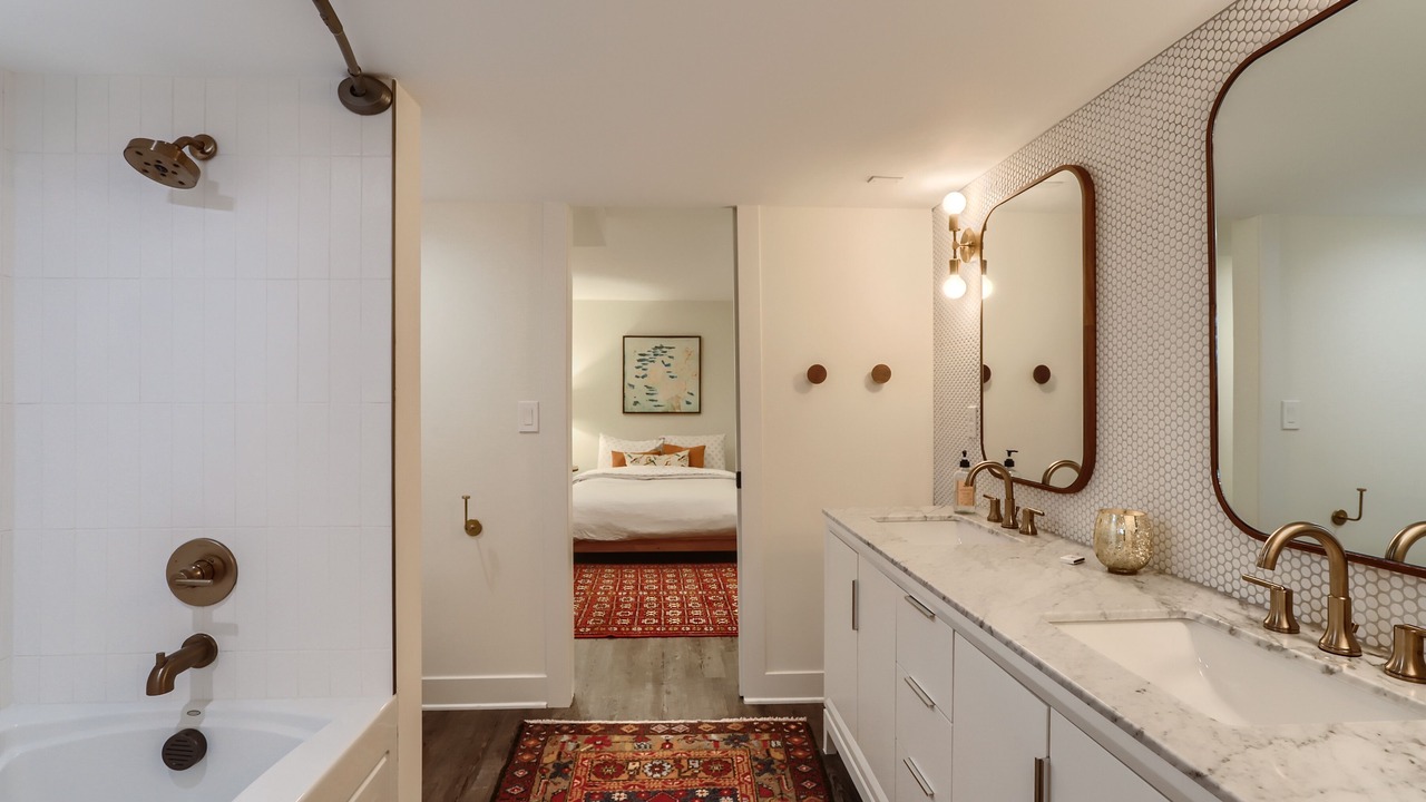 Photo of Bathroom in Highland Park
