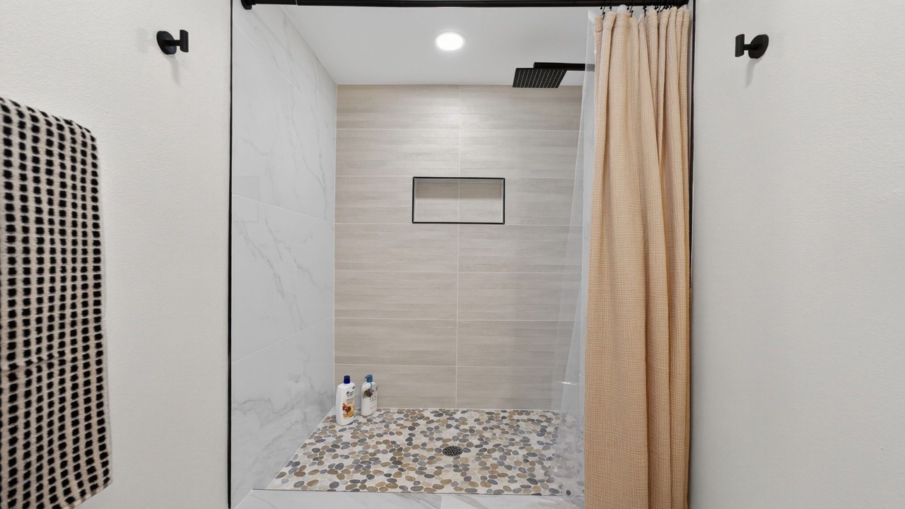 Photo of Bathroom in Woodstone