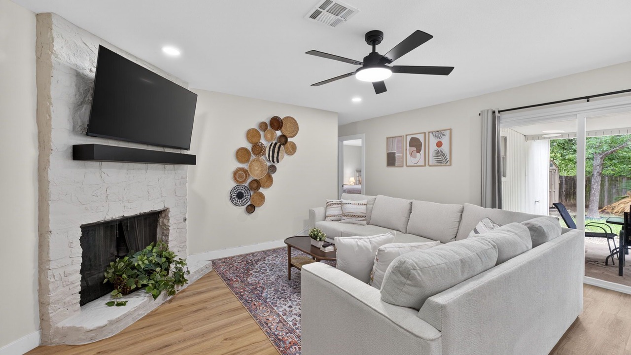Photo of Livingroom in Woodstone