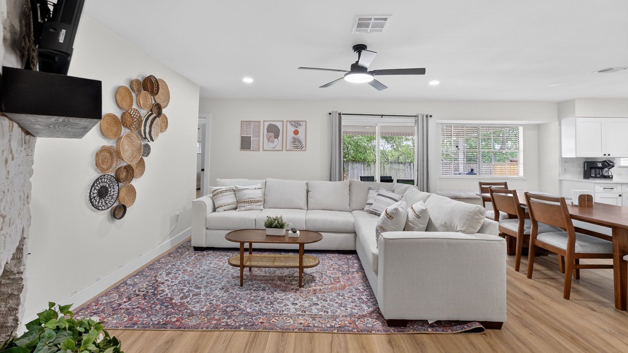 Photo of Livingroom in Woodstone