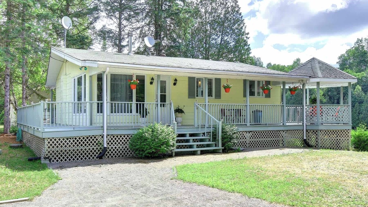 Photo of Outdoor in Amherst