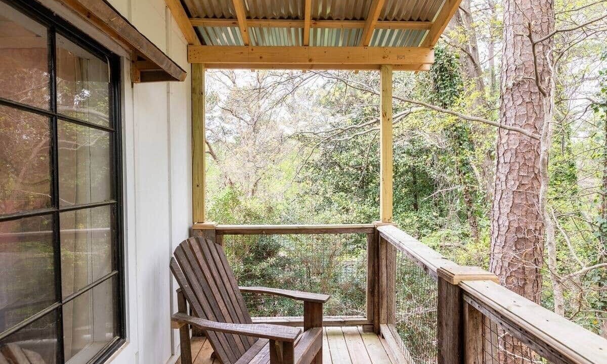 Photo of Patio Balcony in East Point