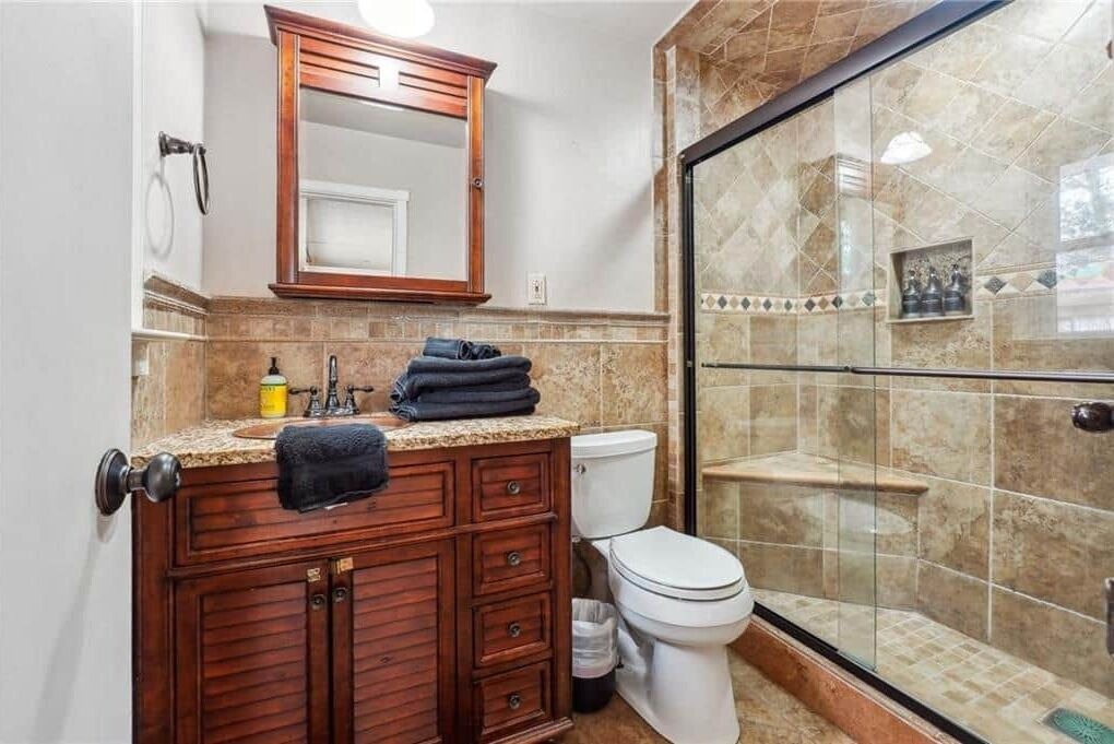 Photo of Bathroom in East Point