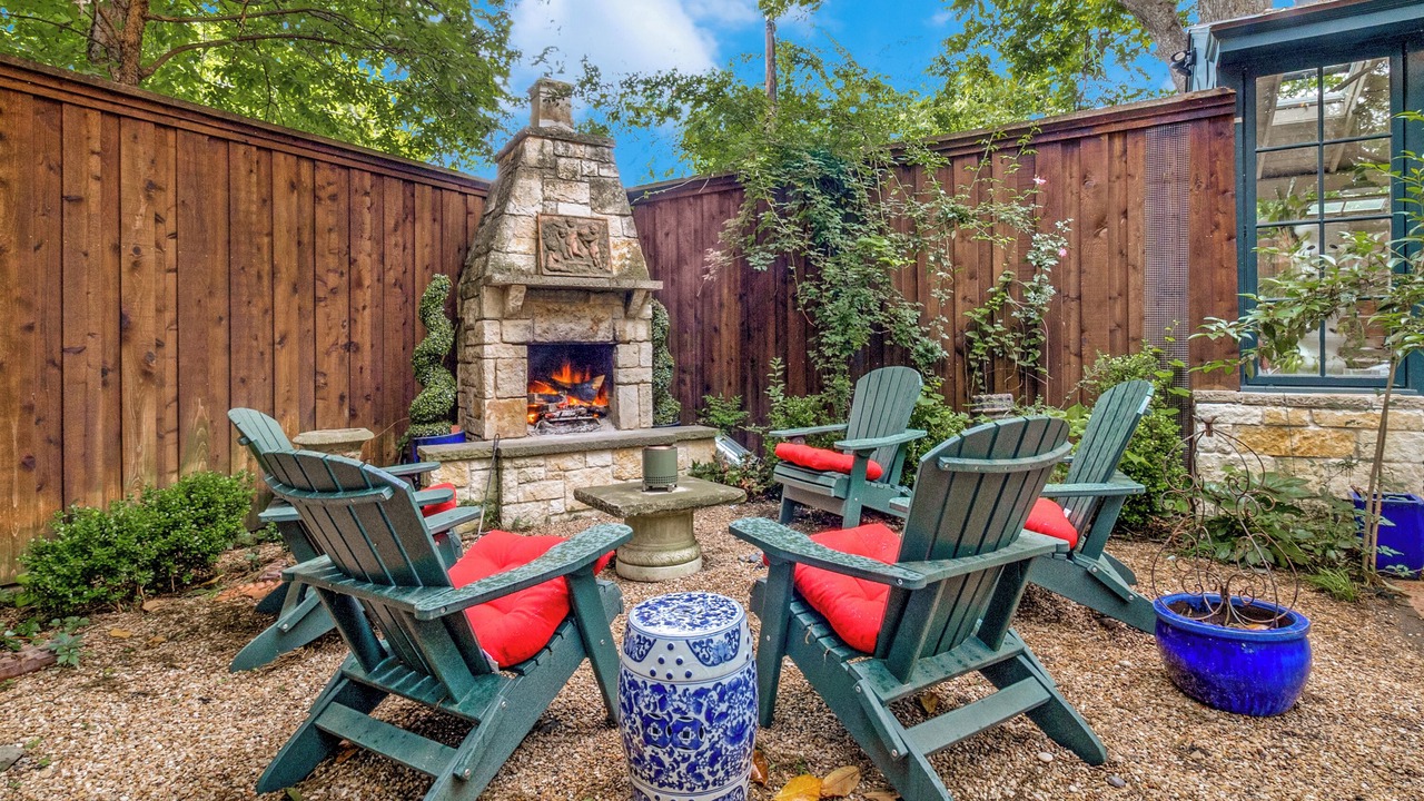 Photo of Patio Balcony in Lakewood