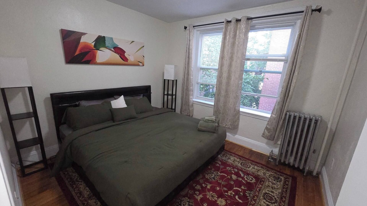 Photo of Bedroom in North Brookline