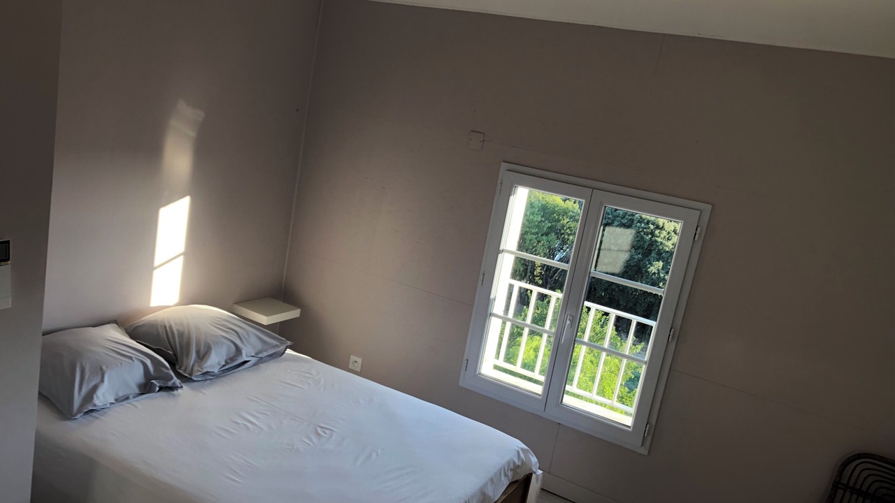 Photo of Bedroom in Puechabon