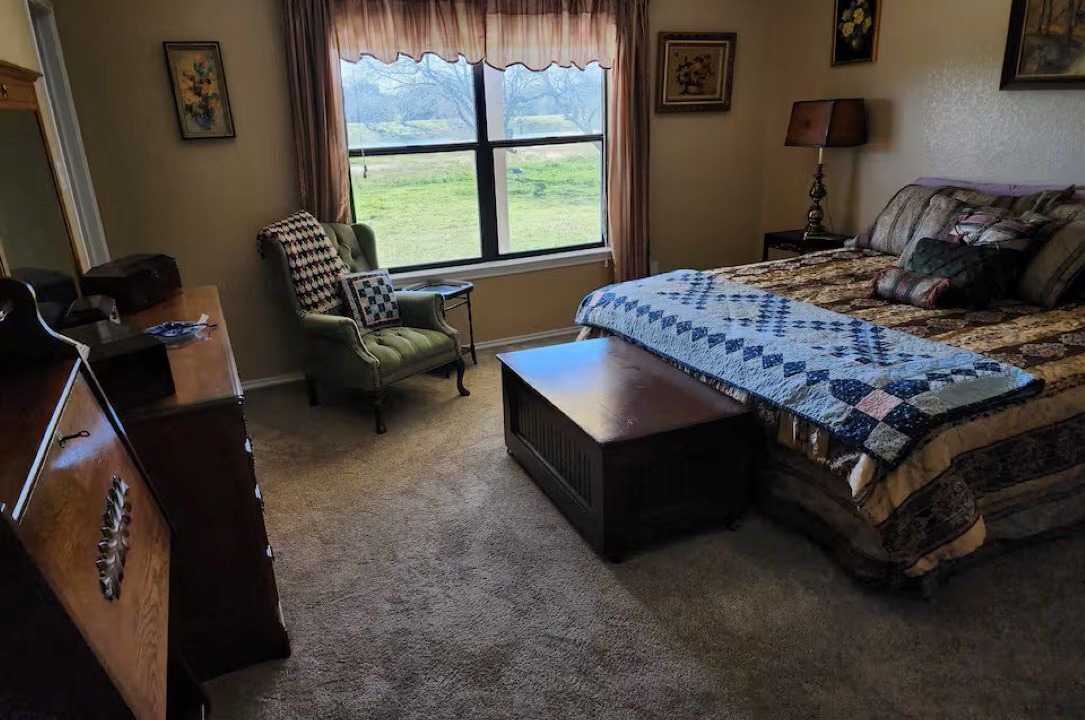 Photo of Bedroom in Seguin